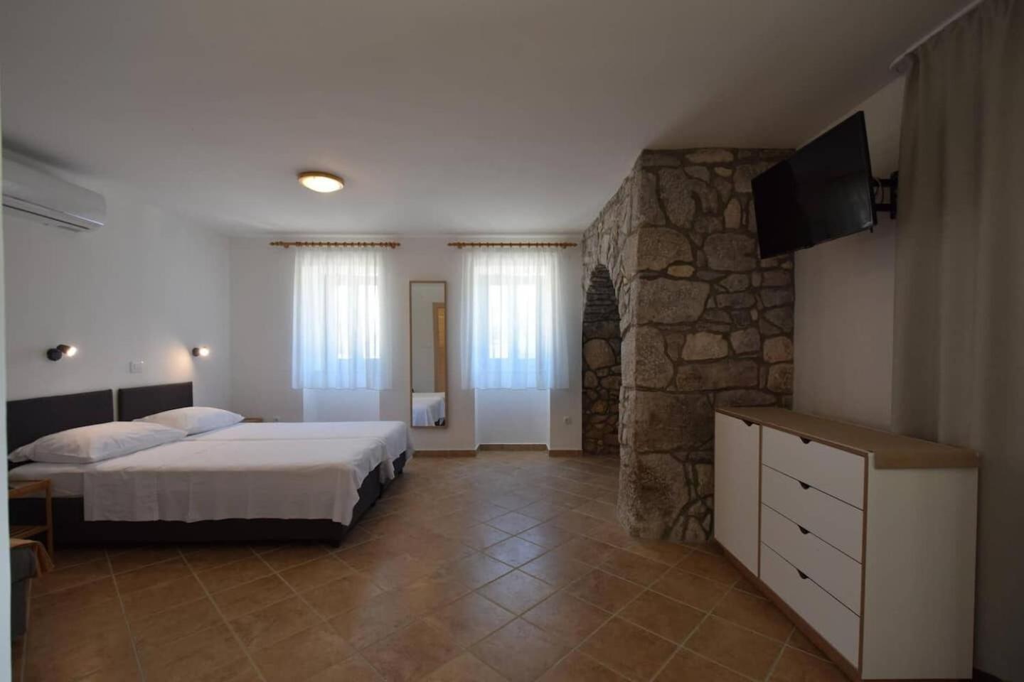 Apartments Insula Insule - Rustic & Peaceful Skrbčići Exterior foto